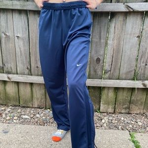 Men’s navy blue Nike sweatpants